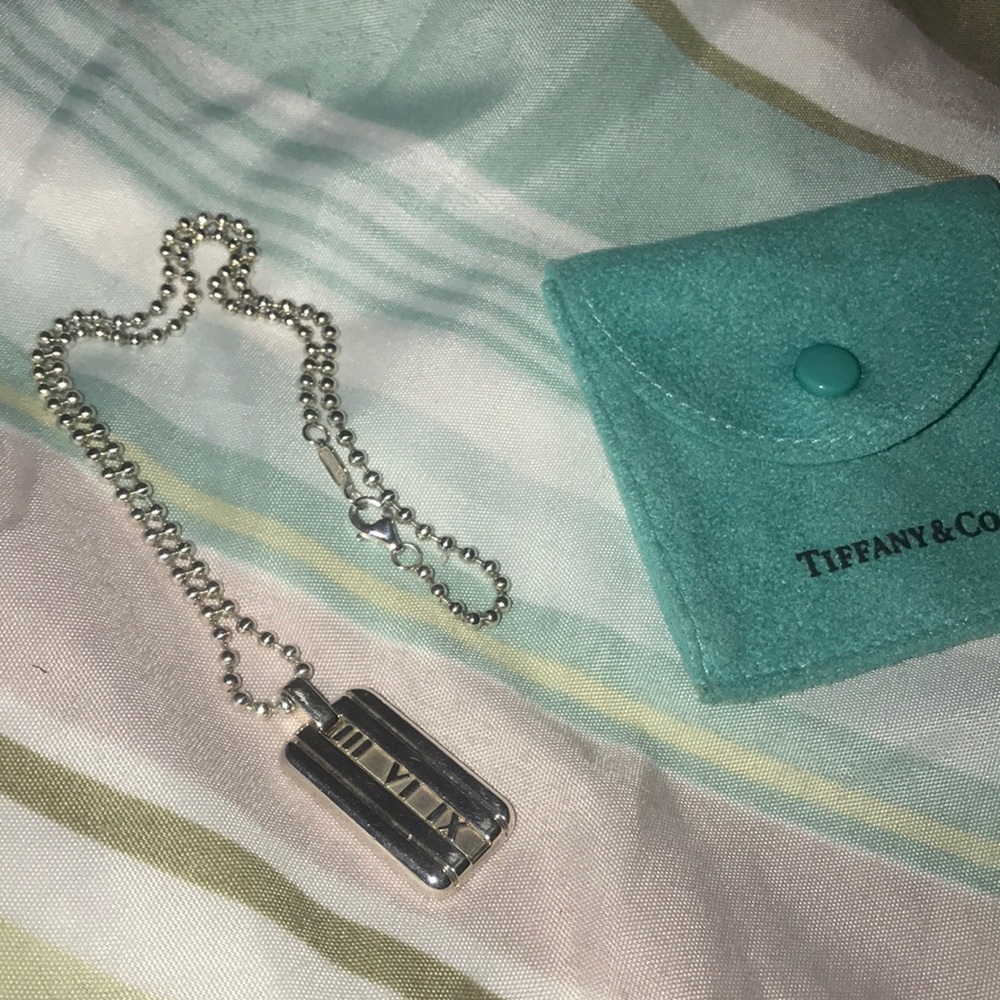 Tiffany & Co 16” Atlas Necklace 2003 collection